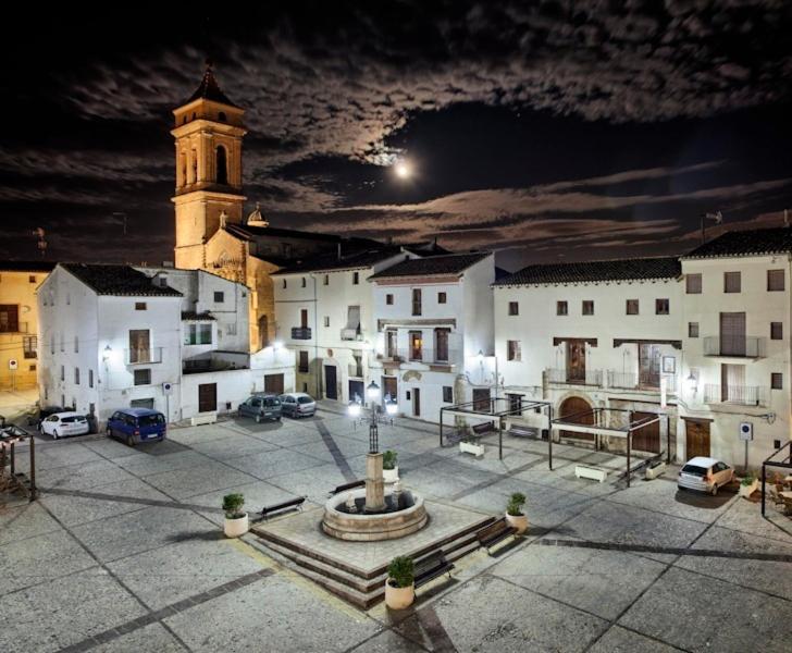 Alojamiento Turístico La Tinaja Requena Exterior foto