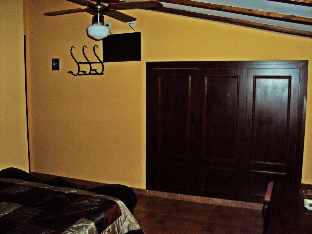 Alojamiento Turístico La Tinaja Requena Habitación foto