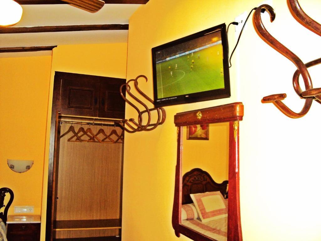 Alojamiento Turístico La Tinaja Requena Habitación foto