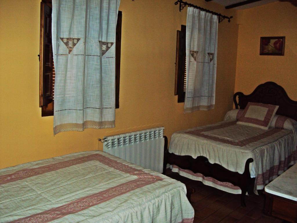 Alojamiento Turístico La Tinaja Requena Habitación foto